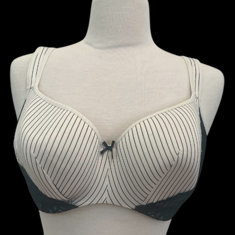 CACIQUE Striped Black and Cream Bra